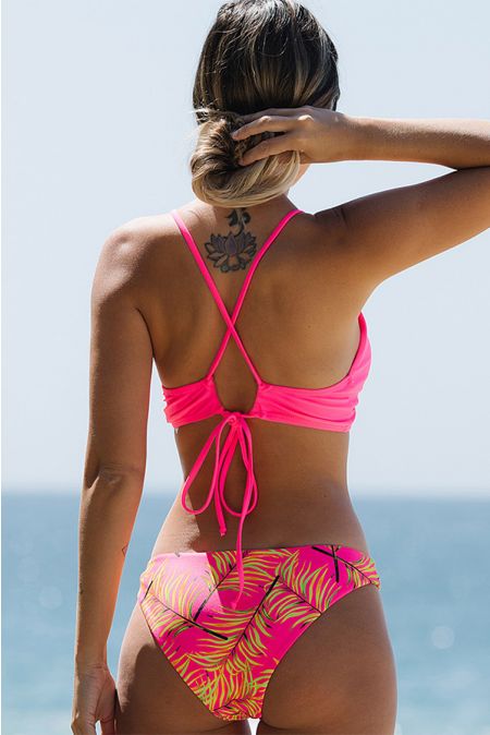 Kamoni Rosaroter V-Ausschnitt Druck Bikini